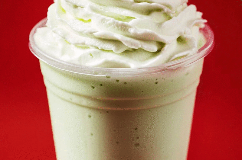 Shamrock Shake – Easy McDonald’s Copycat