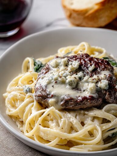 Steak Gorgonzola Alfredo Recipe