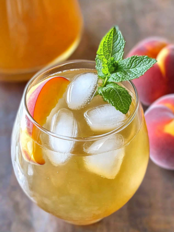Peach Iced Tea – Easy Olive Garden Copycat