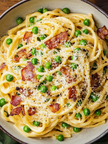 Pasta Carbonara – Easy Cheesecake Factory Copycat