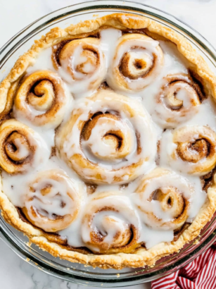 Cinnamon Roll Pie – Easy Cracker Barrel Copycat