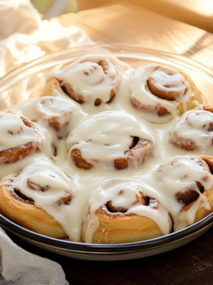 Cinnamon Roll – Easy McDonald’s Copycat