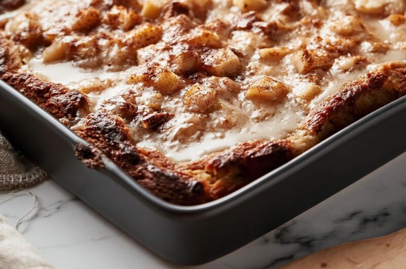 Cracker Barrel Rustic Apple Cinnamon Sheet Cake Recipe