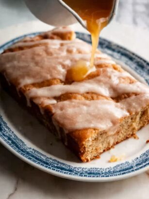 Rustic Apple Cinnamon Sheet Cake Recipe