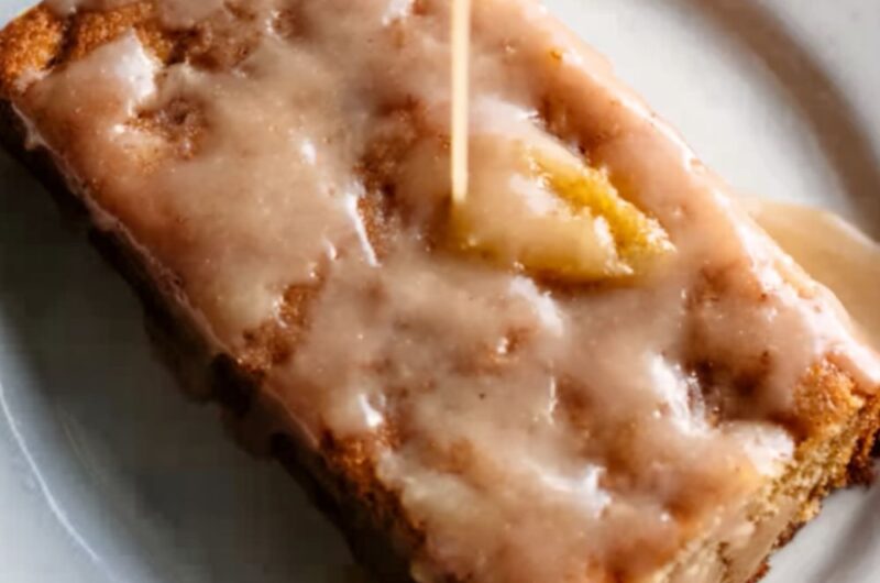 Rustic Apple Cinnamon Sheet Cake Recipe