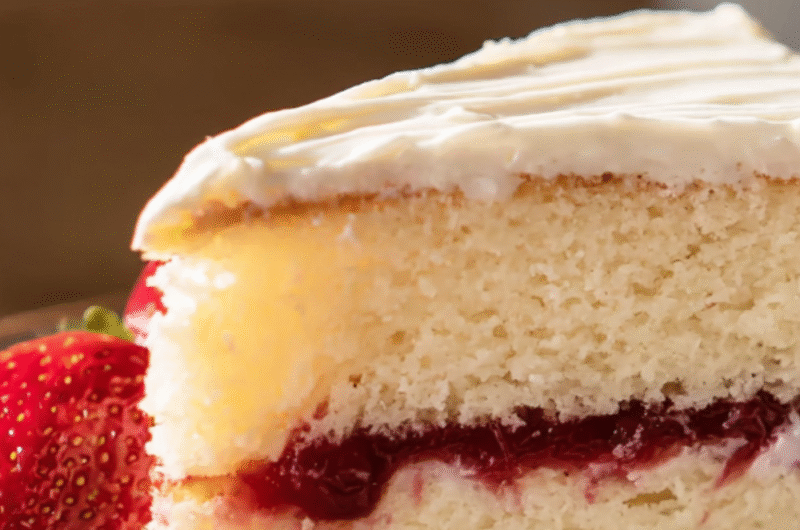Strawberry Cream Cake Recipe