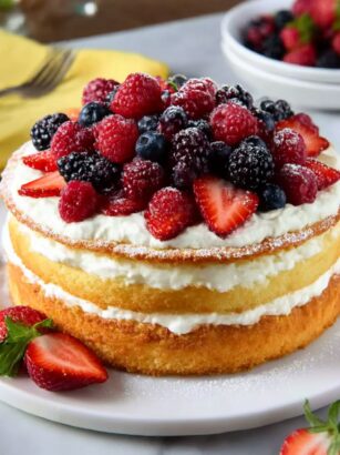 Berries and Cream Layer Cake Recipe