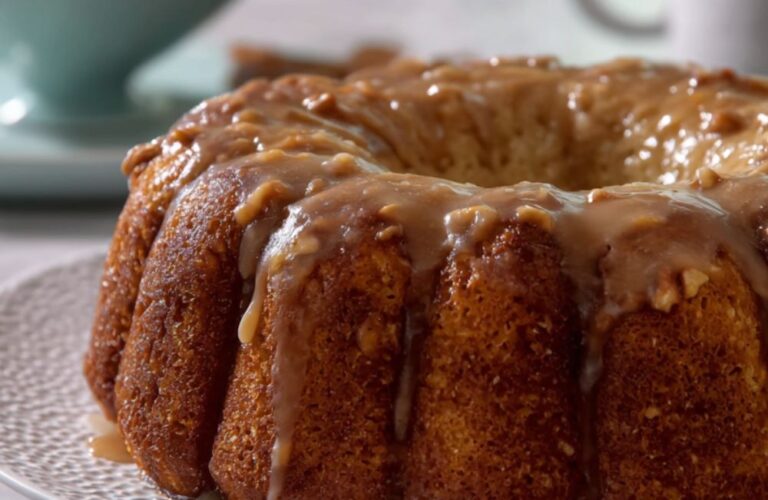 Fresh Apple Cake Recipe