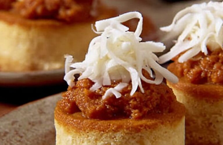 Espresso Cakes with Pumpkin Filling and White Chocolate Curls Recipe