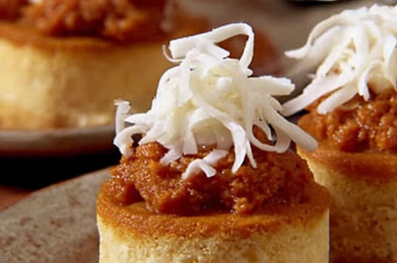 Espresso Cakes with Pumpkin Filling and White Chocolate Curls Recipe