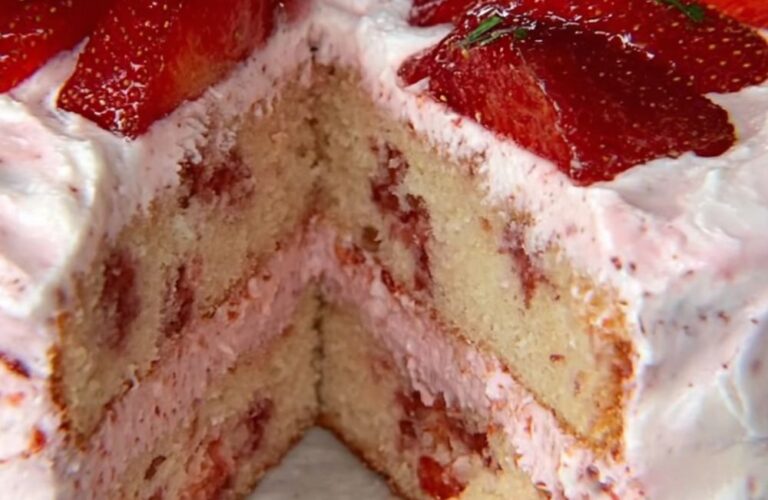 Strawberry Creme Cake Recipe