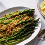 Gingerbread People in Gingerbread Hot Chocolate Tubs Recipe