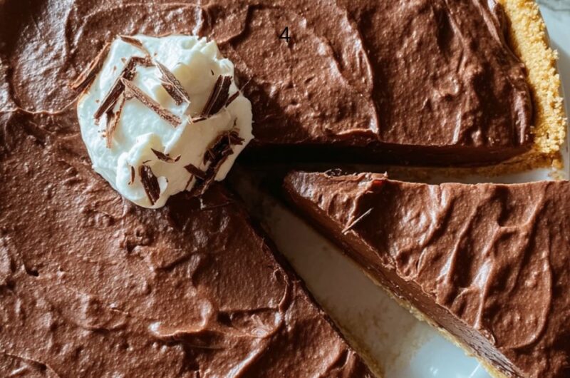 Easy No-Bake Nutella Pie Recipe