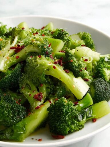 Lemony Broccoli With Anchovies Recipe