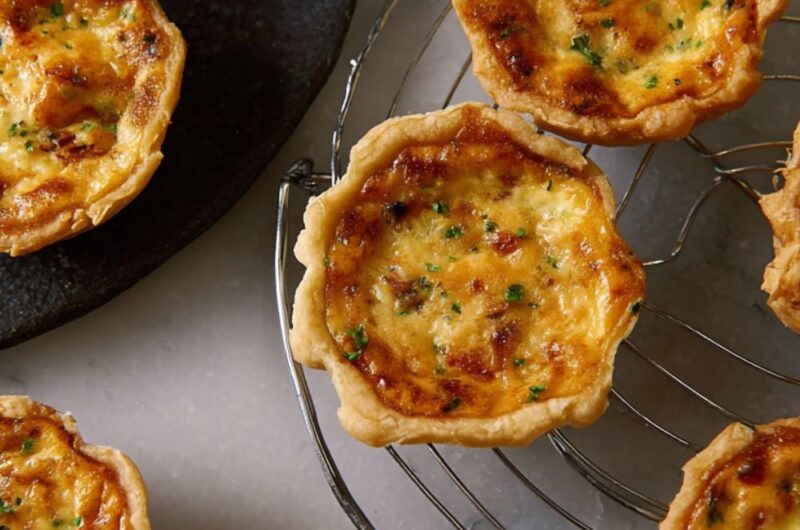 Mini Quiches with Peas and Bacon Recipe