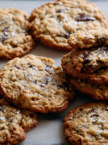 Super Yummy Chocolate Chunk Oatmeal Cookies Recipe