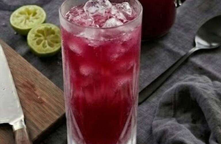 Copycat Chipotle Berry Agua Fresca Recipe