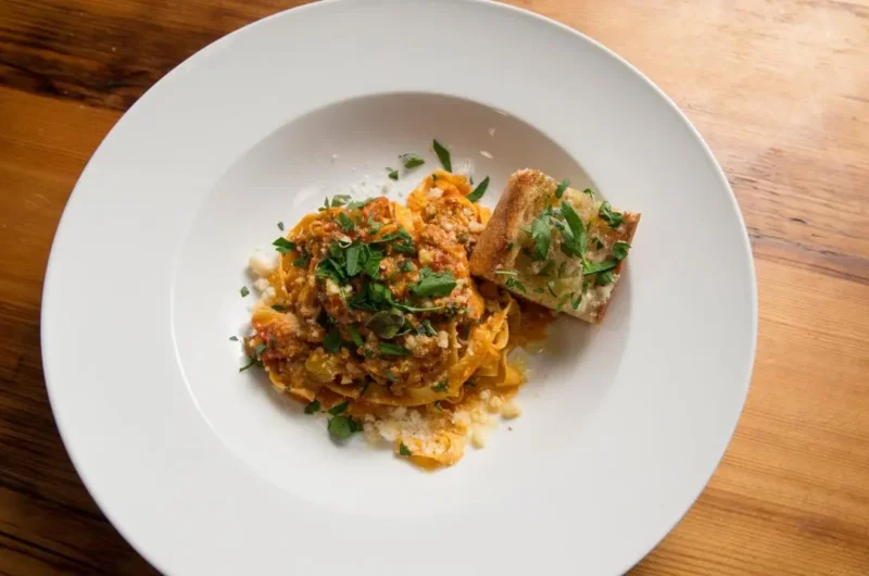 Bobby Flay Pasta Bolognese