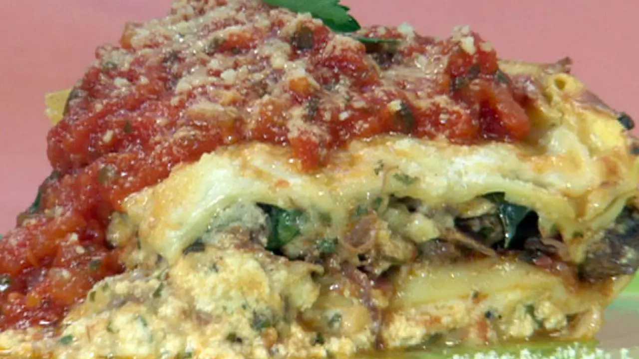 Bobby Flay Lasagna