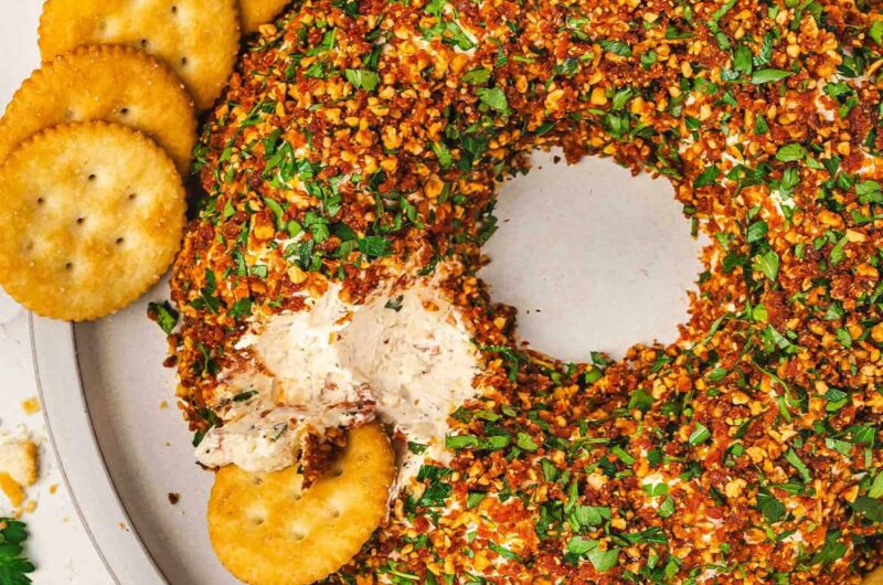 Christmas Cheese Ball Wreath