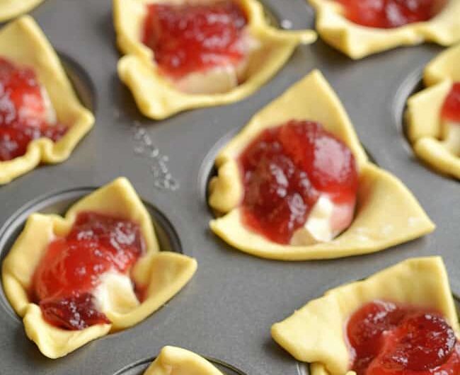 Cranberry Brie Bites